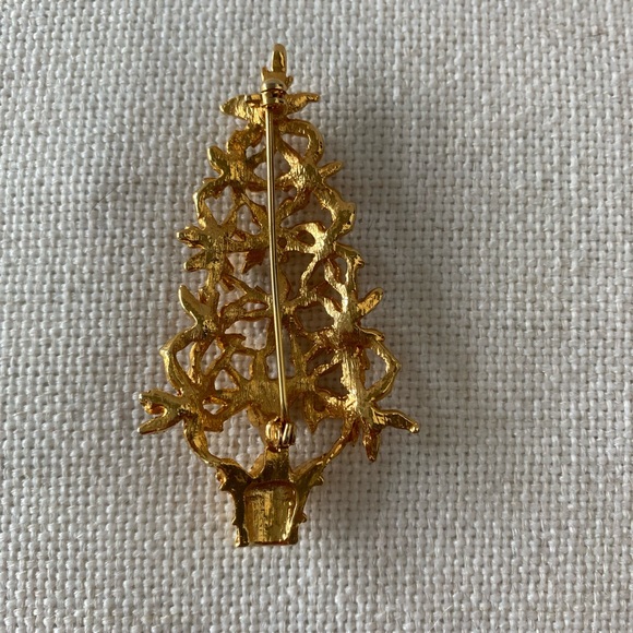 Vintage Gold Christmas Tree Pin Brooch w Gems - Picture 4 of 4